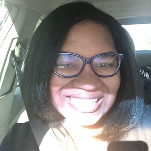 Meet your Posher, Vicky